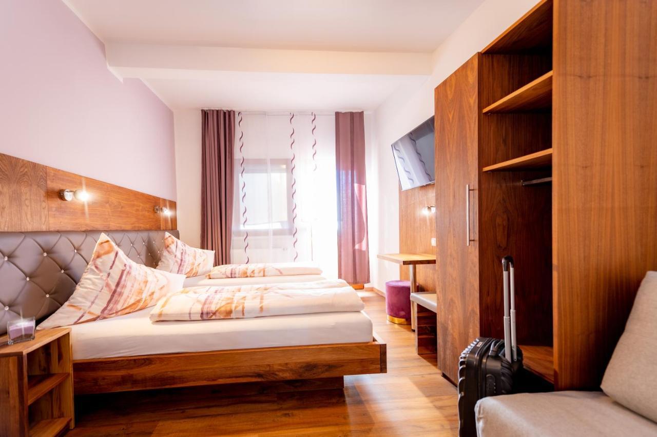 Pension Sandhof Knittelfeld Esterno foto